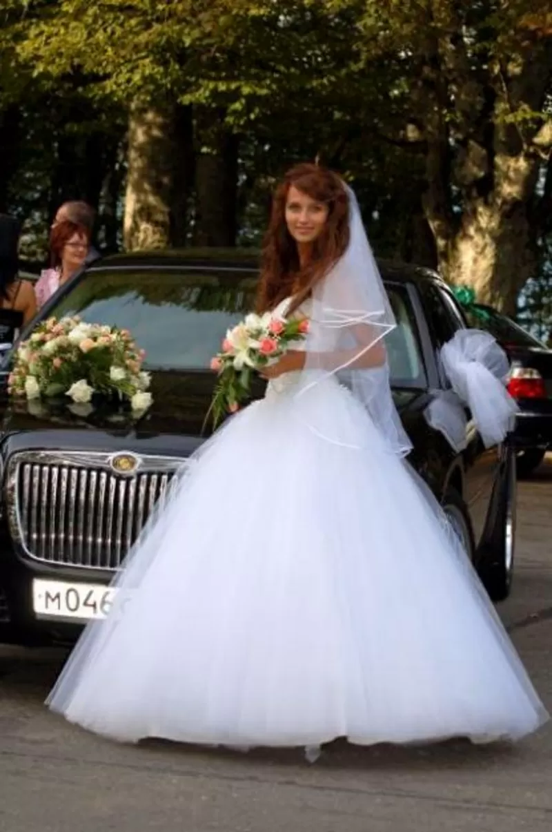 Продаю свадебное итальянское платье со стразами Swarovski